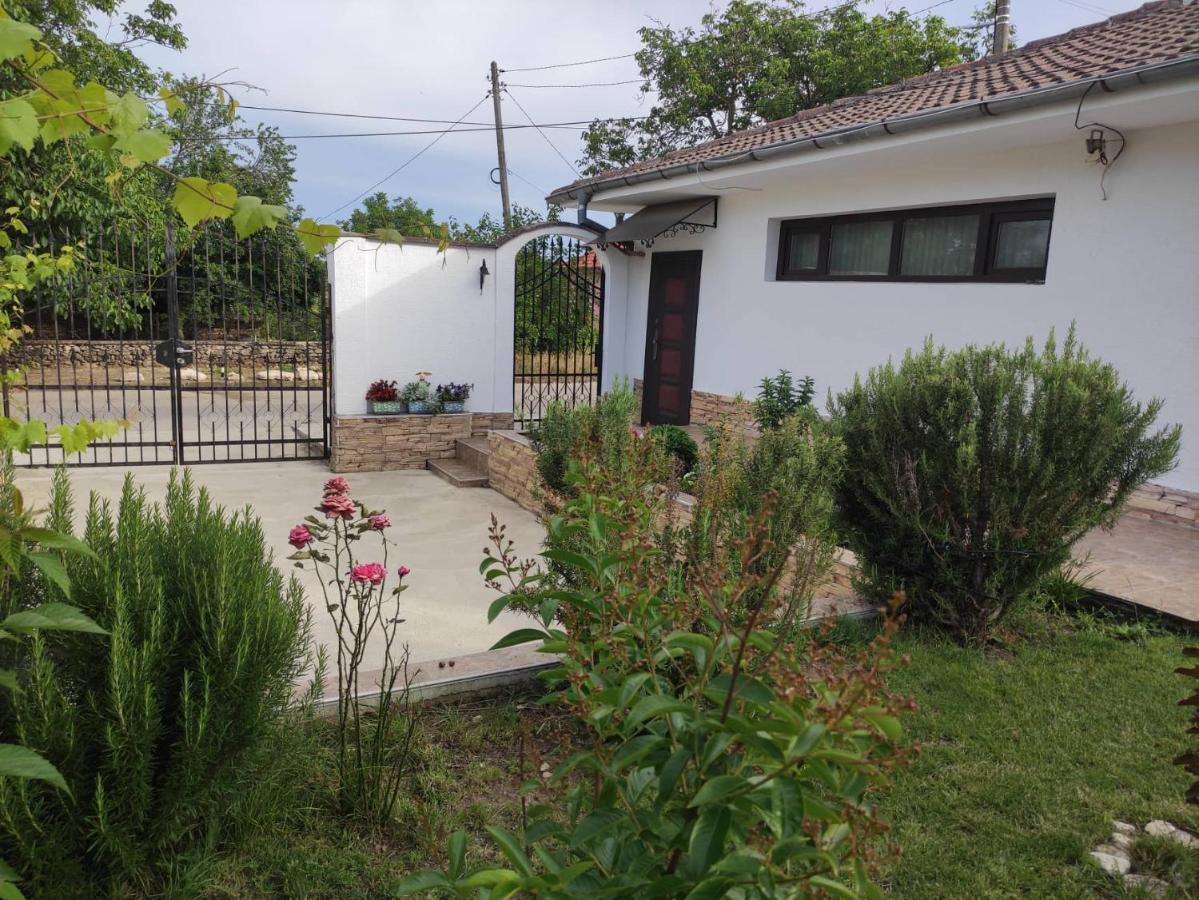 Studio Oasis-Shabla Exterior photo